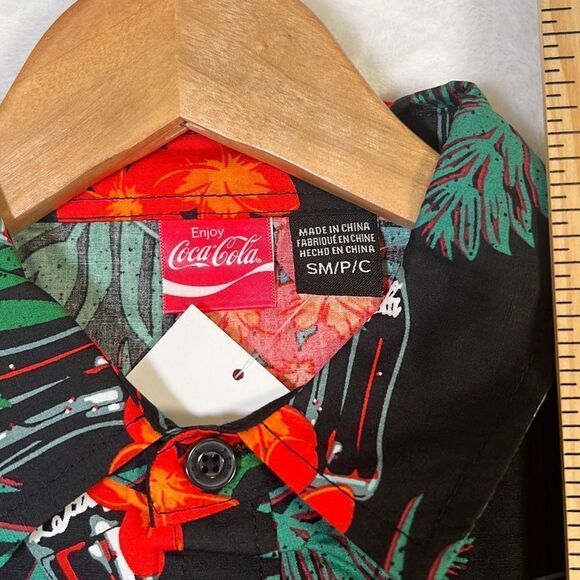 Coca-Cola Men's Soda Floral Button Up‎ Hawaiian Shirt-Small-NWT - Picture 4 of 7